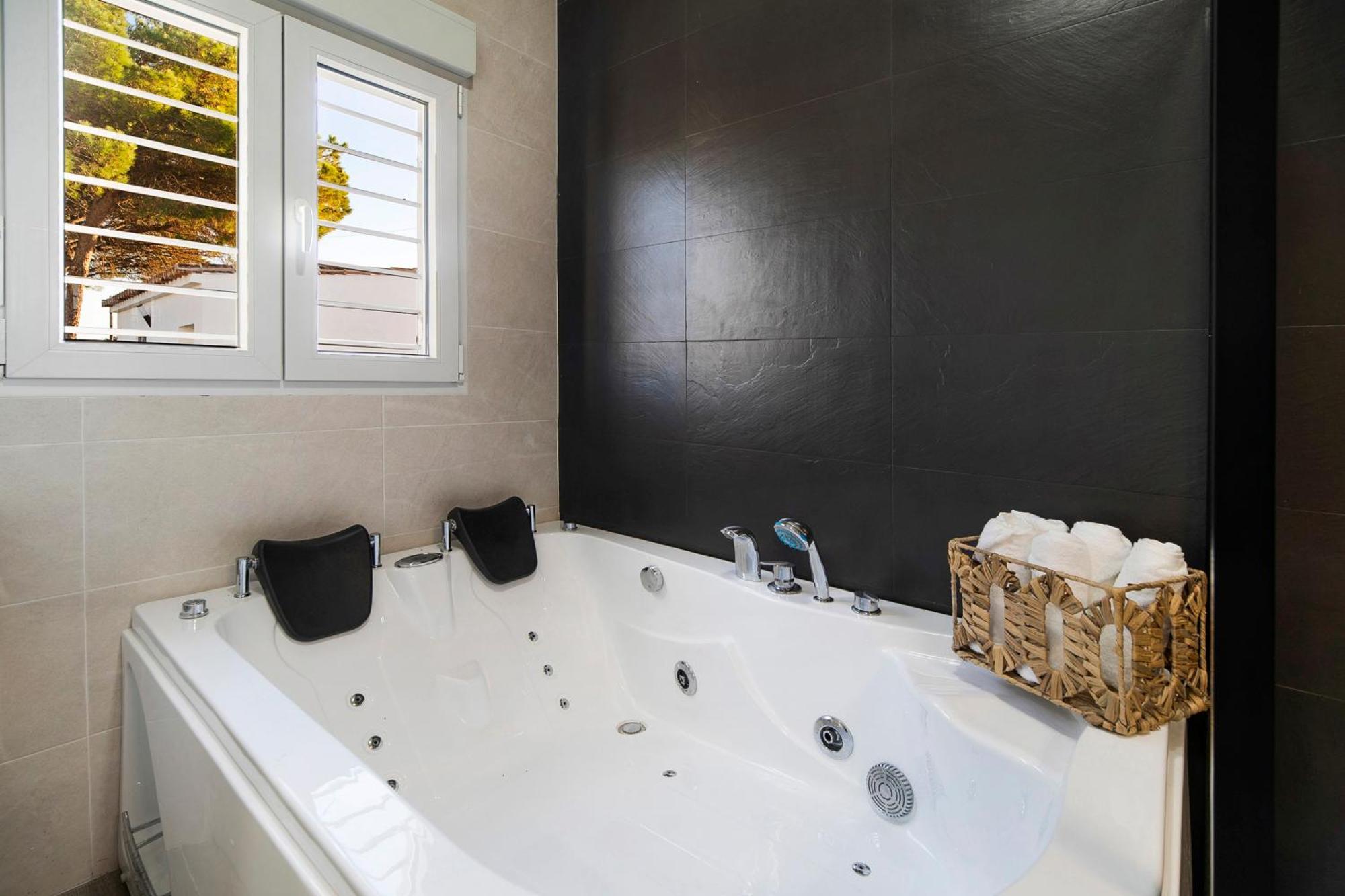 Villa Magnolia Chiclana チクラナ・デ・ラ・フロンテーラ エクステリア 写真